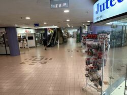 Sim Lim Tower (D8), Shop House #456513951